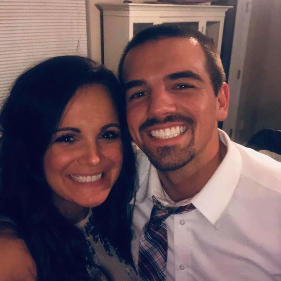 Meet your Posher, Melissa - Picture 1 of 1